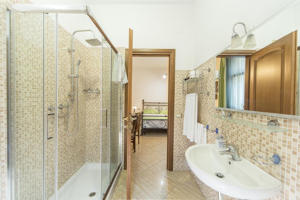 B&B Casa Cavour San Benedetto del Tronto Ngoại thất bức ảnh